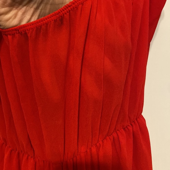 RED DRAPED DRESS - Picture 6 of 8